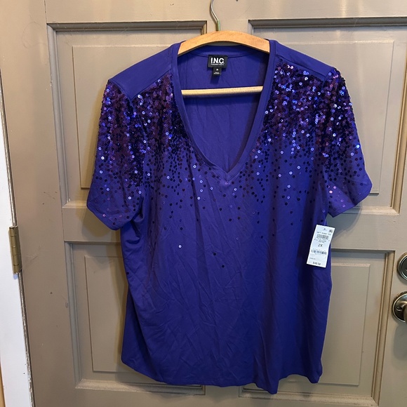 I.N.C. Gift Shine Tee - Picture 1 of 3